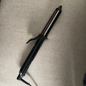 GHD 1” curling iron